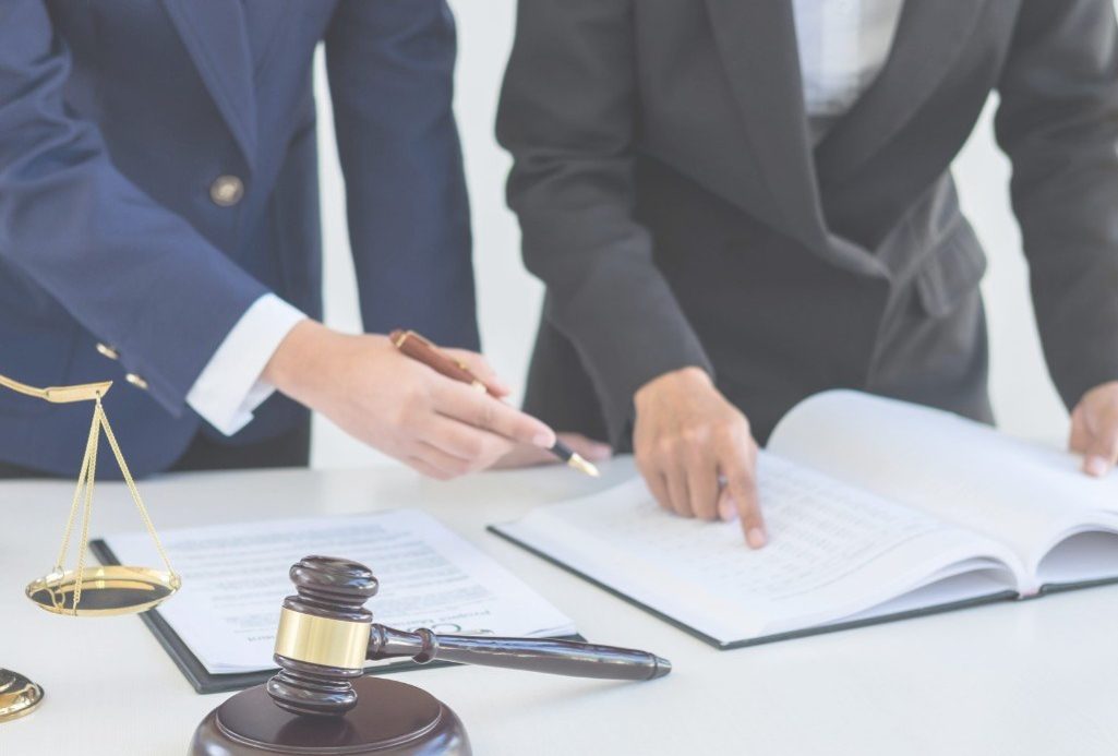 law-documents-image